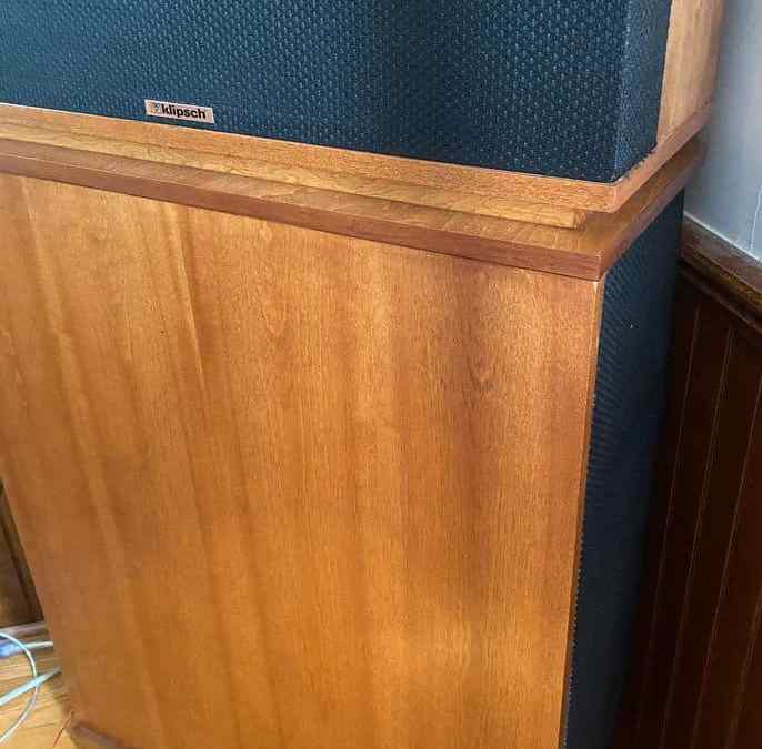 Klipsch Klipschorn Speaker Review
