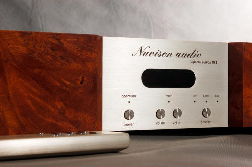 Navison Audio NVS 572 and SE-MKII preamp